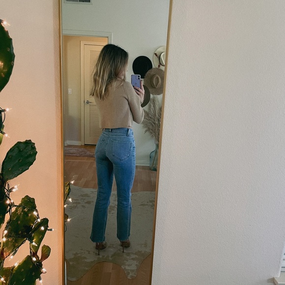 Club Monaco cropped sweater - Picture 4 of 5